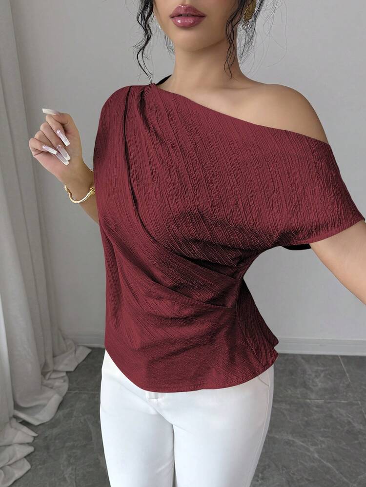 Selianne Women's Spring/Summer New Elegant Asymmetric Shoulder Design Textured Pleated Minimalist Solid Color Loose Fit Slimming Curved Hem Wine Red Shirt - Burgundy - View 4