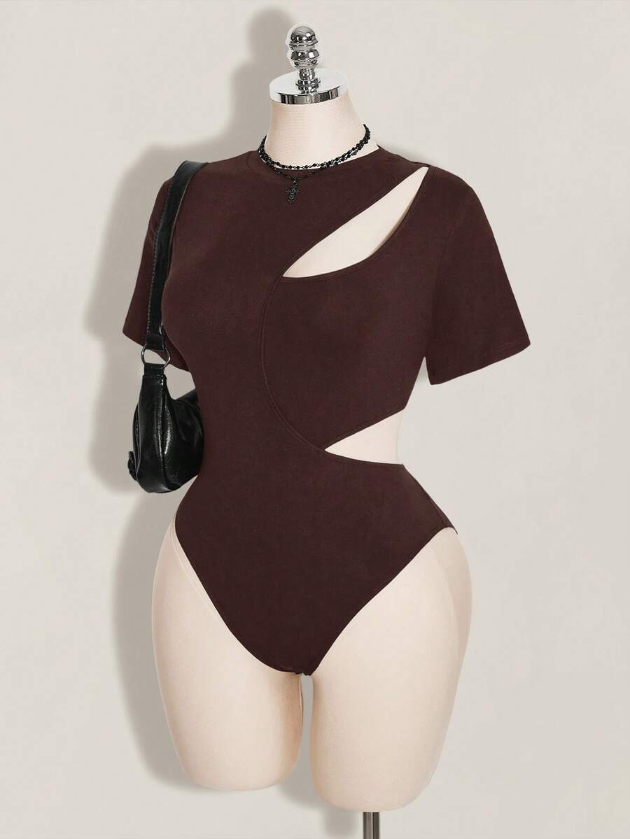 SHEIN ICON 女款大尺碼解構純色鏤空設計短袖連身衣 - 棕色 - 查看 1