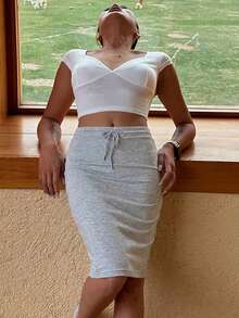 DAZY Rok Minimalis Slim Fit Wanita dengan Tali Serut Gaya Y2K - Grey - View 6