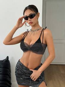 SHEIN 女款水鑽裝飾透視短版上衣，音樂節派對夏季穿搭，Y2K夏季上衣，夏季上衣，束腰上衣，短版上衣，襯衫，夏季穿搭，背心 - 黑色 - 查看 3