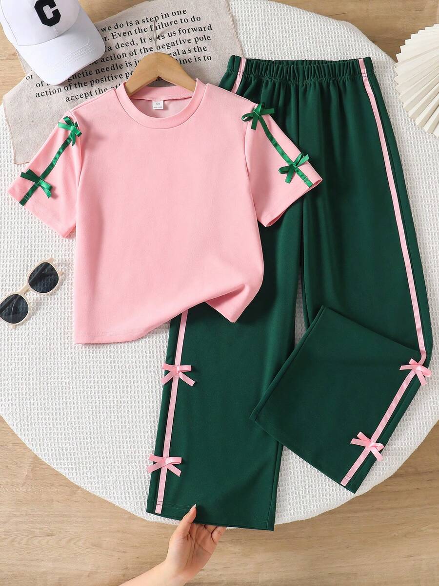 SHEIN Genkimix Kids 女童休閒時尚日常圓領短袖短版黑色T恤配3D蝴蝶結裝飾與直筒寬鬆長褲夏季套裝 - 綠色 - 查看 1