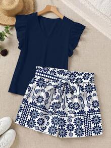Comfylo Plus Size Women's Solid Color V-Neck Flutter Sleeve Top And Floral Print Shorts Casual Two Pieces Set - Multicolor - View 1