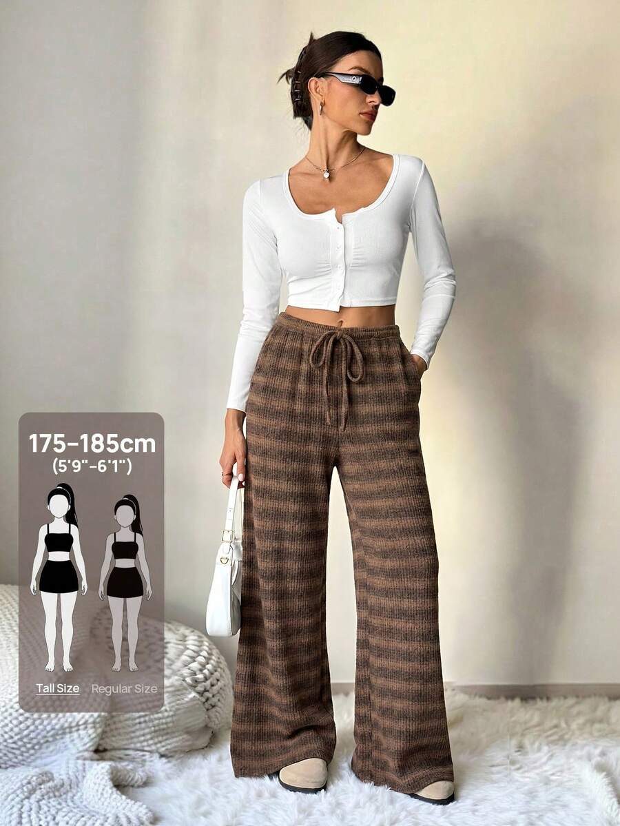SHEIN Tall 女款舒適休閒簡約低腰抽繩寬腿條紋長褲套裝 舒適居家褲套裝 - 棕色 - 查看 1
