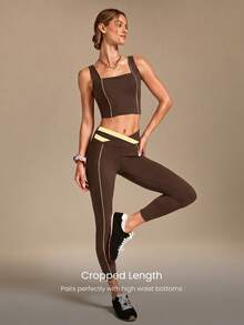 GLOWMODE FeatherFit™ On The Line Lembut, Elastis, Menyerap Keringat, Perlindungan UV, Desain Belakang Silang, Dua Warna, Bantalan Dada yang Dapat Dilepas, Tank Top Pendek untuk Aktivitas, Yoga, Pilates, Studio, dan Aktivitas Sehari-hari dengan Dampak Rendah - Coklat - View 4