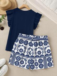 Comfylo Plus Size Women's Solid Color V-Neck Flutter Sleeve Top And Floral Print Shorts Casual Two Pieces Set - Multicolor - View 2