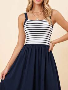 Coeurva Damen Mode Elegant Lässig Urlaub Romantisch Stretch Strick Gestreift A-Linie Weiß & Blau Kleid, Damen Country Musik Festival Outfit, Damen Sommerurlaub Date Pendeln Outfit, Damen Blaues Kleid - Blau - Übersicht 3