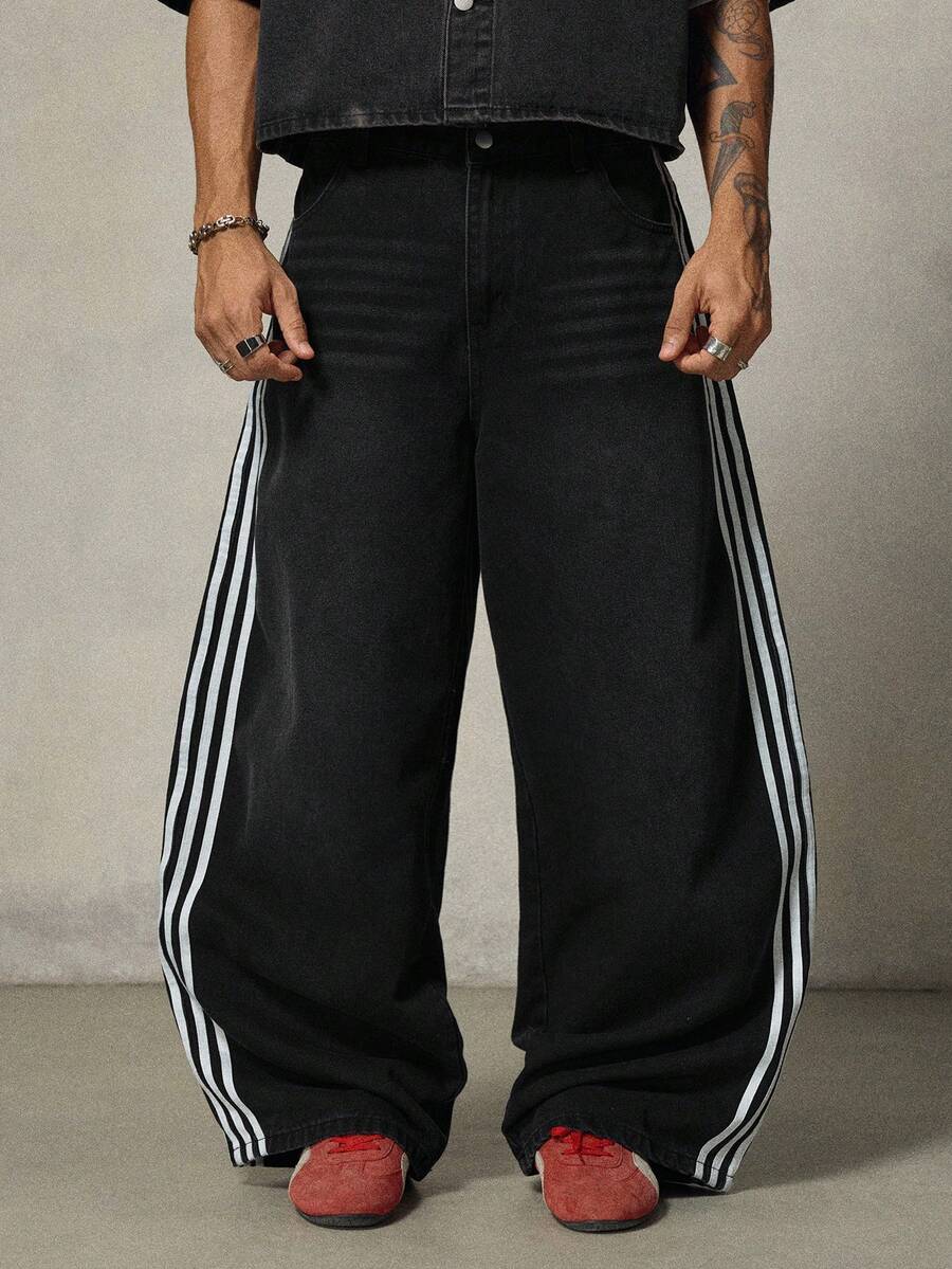 FRESIVO Men's Elastic Waist Side Stripe Loose Fit Fashionable Jeans - Black - View 1
