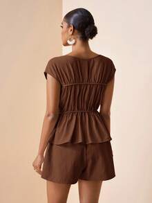 Zivah Conjunto de 2 piezas de camisa y pantalones cortos con volantes plisados de unicolor para mujer - Marrón - Ver 2
