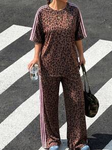 SHEIN EZwear 大尺碼女款豹紋圓領T恤與長褲休閒兩件套 - 棕色 - 查看 4