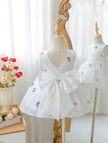 SHEIN Glamorique Kids 女嬰花卉印花刺繡洋裝，緞面蝴蝶結領結，V領無袖背心裙，復活節派對套裝，嬰兒公主洋裝 - 彩色 - 查看 2
