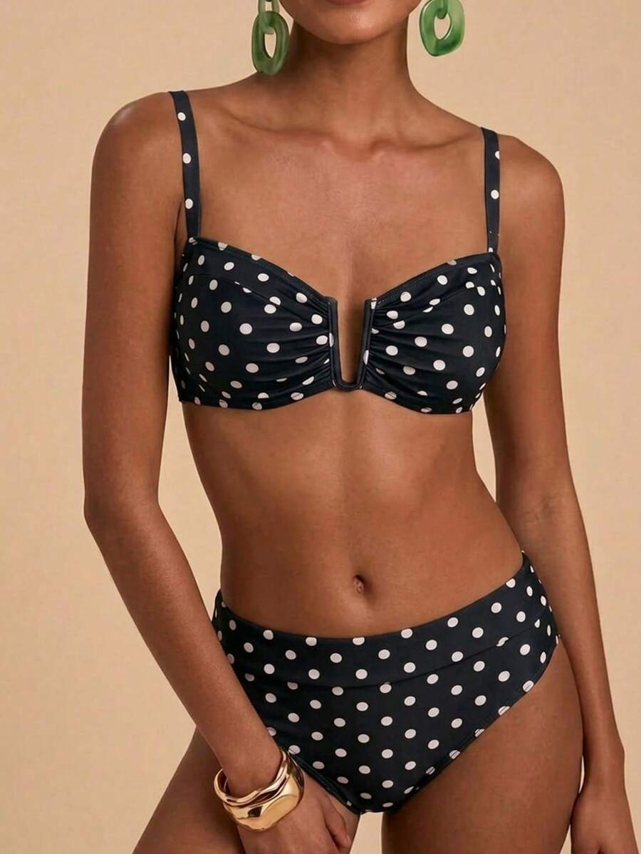 Travachic Bộ đồ bơi nữ mùa hè đi biển họa tiết chấm bi, áo bikini dây mảnh và quần tam giác - Đen và trắng - Xem 1