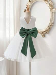 SHEIN Glamorique Kids 女孩公主洋裝，花童生日派對婚禮節日禮服，無袖白色緞面薄紗澎澎裙，背部大蝴蝶結，3D花朵，中東、歐洲和美國 - 白色 - 查看 2