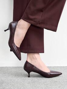 CUCCOO BIZCHIC Zapatos de tacón alto versátiles de punta fina para mujer para uso diario y para Navidad y primavera - Café marrón. - Ver 3