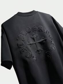 Manfinity Homme Camiseta de manga corta con cuello redondo y patrón de cruz 3D de ajuste regular para hombres, estilo callejero casual, unicolor - Negro - Ver 2