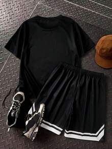 2件/套 青少年男童寬鬆休閒街頭風印花夏季短袖上衣與短褲套裝，時尚針織網眼面料英倫條紋印花休閒日常運動學院風戶外通勤青年穿搭 - 黑色 - 查看 2