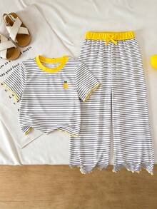 SHEIN Vintaside Kids 女童休閒檸檬仿刺繡條紋T恤與黃色對比色長褲夏季套裝 - 白色 - 查看 1