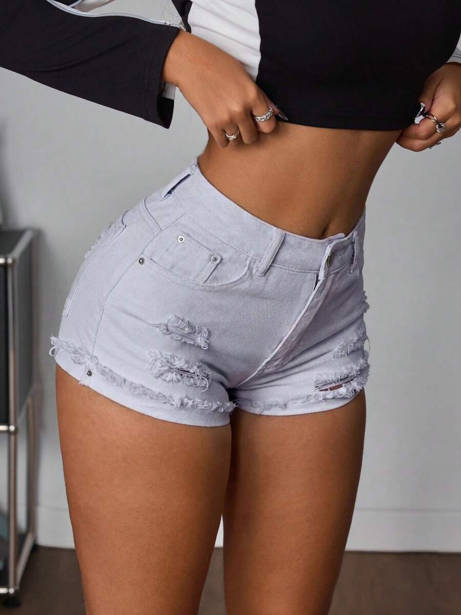 SHEIN PETITE 女款口袋磨損休閒百搭牛仔短褲,適合嬌小女性 - 灰色 - 查看 1