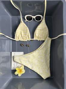 Swim Mod 女款甜美格紋鏤空設計雙層面料掛脖綁帶性感比基尼兩件式泳衣套裝 - 淡黃色 - 查看 2