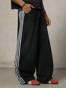 FRESIVO Men's Elastic Waist Side Stripe Loose Fit Fashionable Jeans - Black - View 5