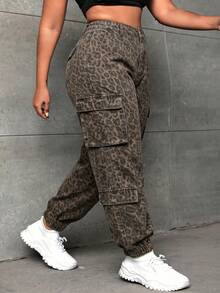 SHEIN SXY Plus Size Fashion Versatile Leopard Print Button Cargo Denim Jeans - Multicolor - View 2