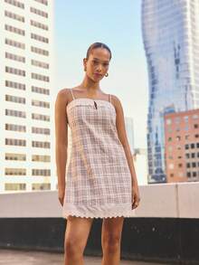 Aralina Vestido de tirantes ajustables para mujer con estampado de cuadros, lindo vestido tipo slip con ribete de encaje, dobladillo festoneado, tela tejida - Multicolor - Ver 6
