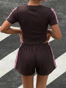 SHEIN 兒童青少年女孩休閒條紋針織套裝 2件式運動套裝 夏季穿搭 巧克力棕色 - 棕色 - 查看 2