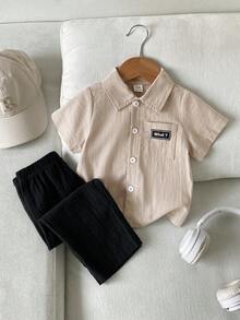 SHEIN 2件組男嬰童休閒純色短袖鈕扣襯衫上衣與長褲套裝，柔軟度假海灘夏季穿著衣飾 - 彩色 - 查看 9