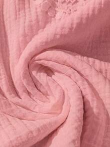 SHEIN LUNE CURVE 大尺碼女款素色對比蕾絲鏤空V領短袖上衣 - 淺粉色 - 查看 3