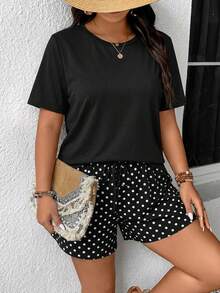SHEIN Frenchy 2件組大尺碼夏季度假黑色T恤與波點短褲套裝 - 彩色 - 查看 7