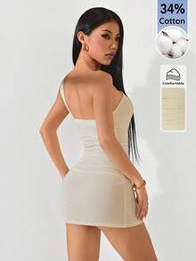 SHEIN PETITE 金色胸針裝飾不對稱領口抓皺魚尾單肩洋裝，秋季婚禮賓客女款派對洋裝，適合嬌小女性 - 杏色 - 查看 2