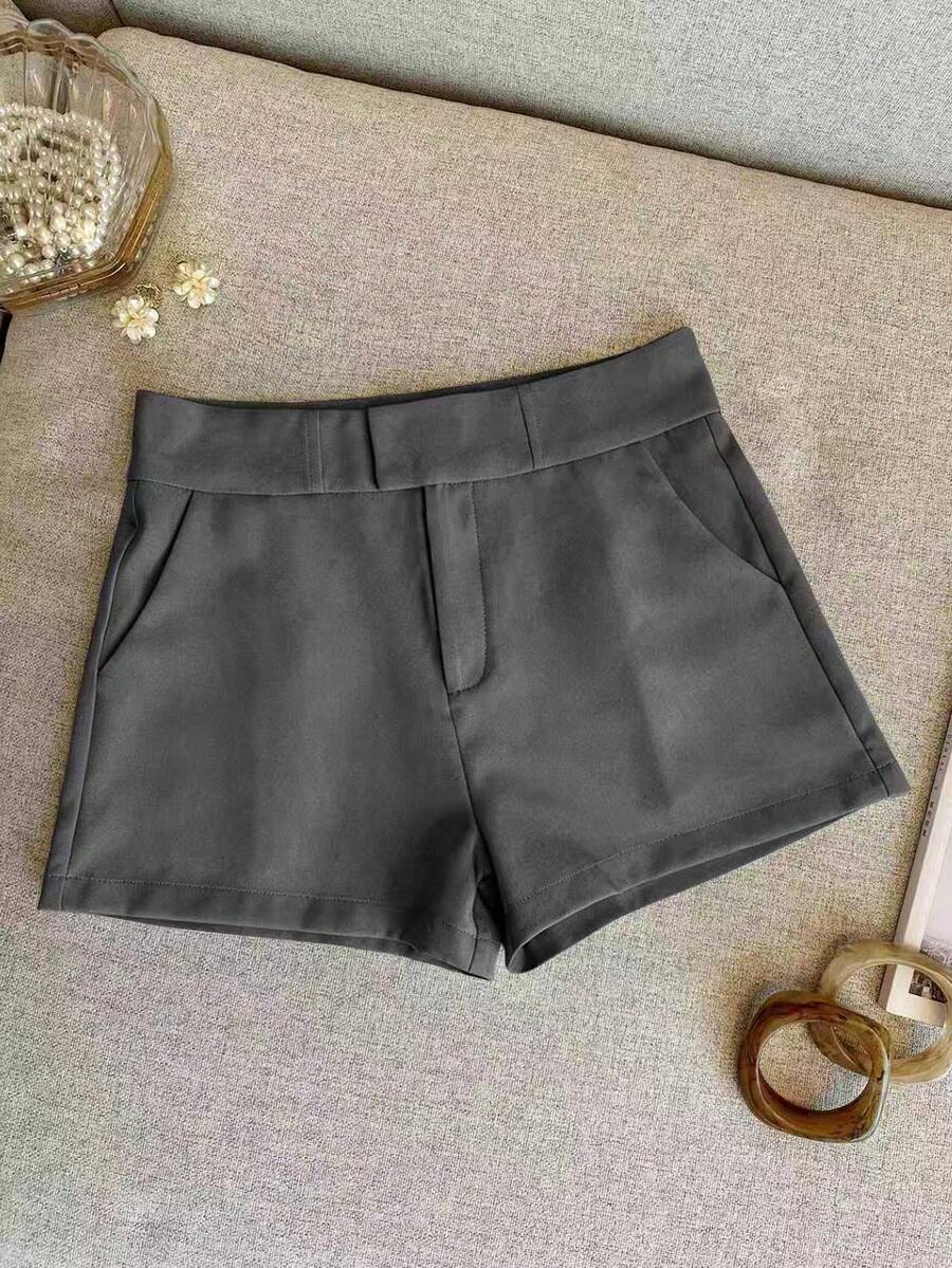 INAWLY Celana Pendek Wanita Musim Panas Minimalis Warna Polos Serbaguna dengan Kantong Miring - Dark Grey - View 1