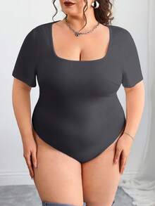 SHEIN CURVE+ 2件組大尺碼黑白短袖緊身上衣 - 彩色 - 查看 4