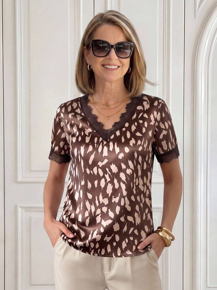 Women's Full Print Lace Patchwork V-Neck Short Sleeve Blouse For Middle-Aged,Summer Blouse,Going Out Tops,Leopard Print,Brown Top