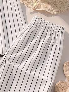 SHEIN 青少年女孩春夏新款極簡基礎黑白格紋套頭背心上衣與長褲兩件組，度假休閒，舒適輕盈面料，黑色蕾絲下擺裝飾，時尚，適合夏季海邊度假 - 白色 - 查看 4