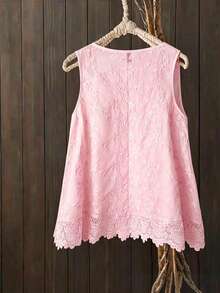 SHEIN LUNE CURVE 大尺碼女款春夏刺繡花卉套頭圓領修身背心 時尚百搭無袖上衣 - 粉色 - 查看 2