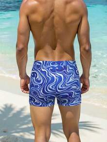 Manfinity Swimmode 男士蓝色波浪纹弹力腰夏季泳裤 男女情侣泳装 情侣泳装 度假情侣泳衣套装 情侣沙滩装 情侣蓝色情侣泳衣 男女通用泳衣 男士泳装 男士泳装 男女通用沙滩装 情侣泳装套装 情侣泳衣 男士泳裤 女士连体泳衣 - 彩色 - 查看 2