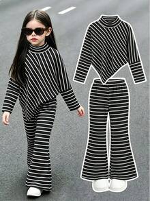 SHEIN Playful Pals 女童新款春夏秋冬休閒T恤套裝，設計感不對稱套頭高領羅紋針織面料黑白條紋長袖上衣，搭配休閒喇叭長褲，2件套，適合春夏秋冬返校季，優雅大方，適用日常上學、出遊、旅行與派對穿著 - 黑色 - 查看 4