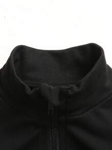 SHEIN 青少年女孩長袖立領前開襟拉鍊T恤搭配露背背心與單車褲運動套裝，黑色運動服套裝 - 黑色 - 查看 8