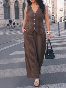 Maija 大尺碼棕色條紋V領開襟背心，可調節腰圍、口袋與寬腿褲套裝，復古風格適合教師，浪漫時尚，適用於夏季派對、海灘、畢業典禮，優雅女裝襯衫、休閒上衣與正式辦公穿搭 - 棕色 - 查看 10