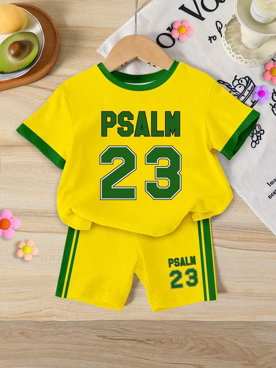 女嬰美式休閒運動風兩件套，黃綠配色拼色復古風。上衣PSALM23字母印花，短褲側面同色條紋，清新親膚不悶熱，適合日常上學、出遊、派對，亦可單獨混搭打造多元造型。 - 彩色 - 查看 1