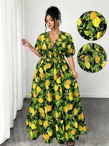 SHEIN Clasi Damen Sommerkleid in Große Größen mit V-Ausschnitt, tailliert, Fruchtmuster, lässig für den Urlaub - Schwarz - Übersicht 1
