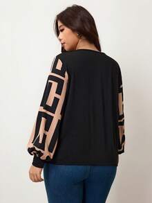 Enliva Plus Size Colorblock Lantern Sleeve Casual Loose Top, Autumn/Winter Holiday Outfit - Black - View 2