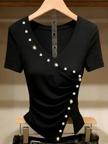 GlowEve Women's V-Neck Shell Decor Fitted Versatile Daily Outing T-Shirt - Black - View 1