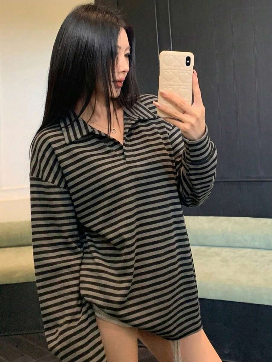 DAZY 春秋款寬鬆休閒街頭風學院風灰色條紋拼接撞色襯衫式長版長袖女款T恤 - 深灰色 - 查看 1