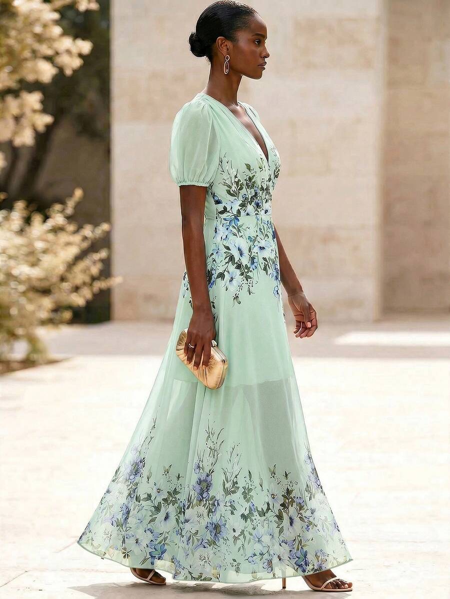 Plus Size Ditsy Floral V-Neck Chiffon Dress, Summer - Green - View 1