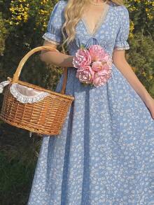 Celisse Vestido con cuello en V, mangas de pétalo, encaje con parches, cintura con lazo y estampado floral diminuto - Azul - Ver 6