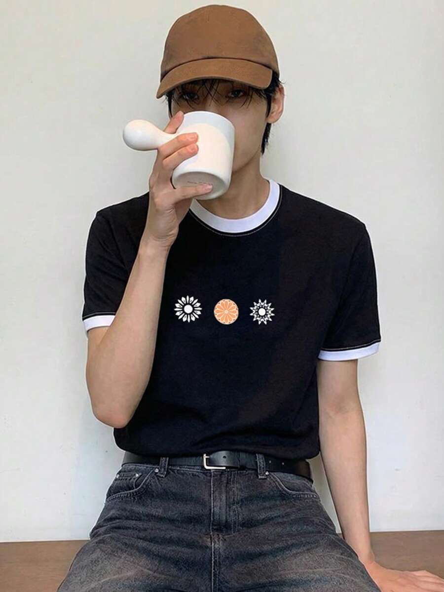 DAZY 夏季拼接撞色領圓領圖案印花微寬鬆男士T恤 - 黑色 - 查看 1