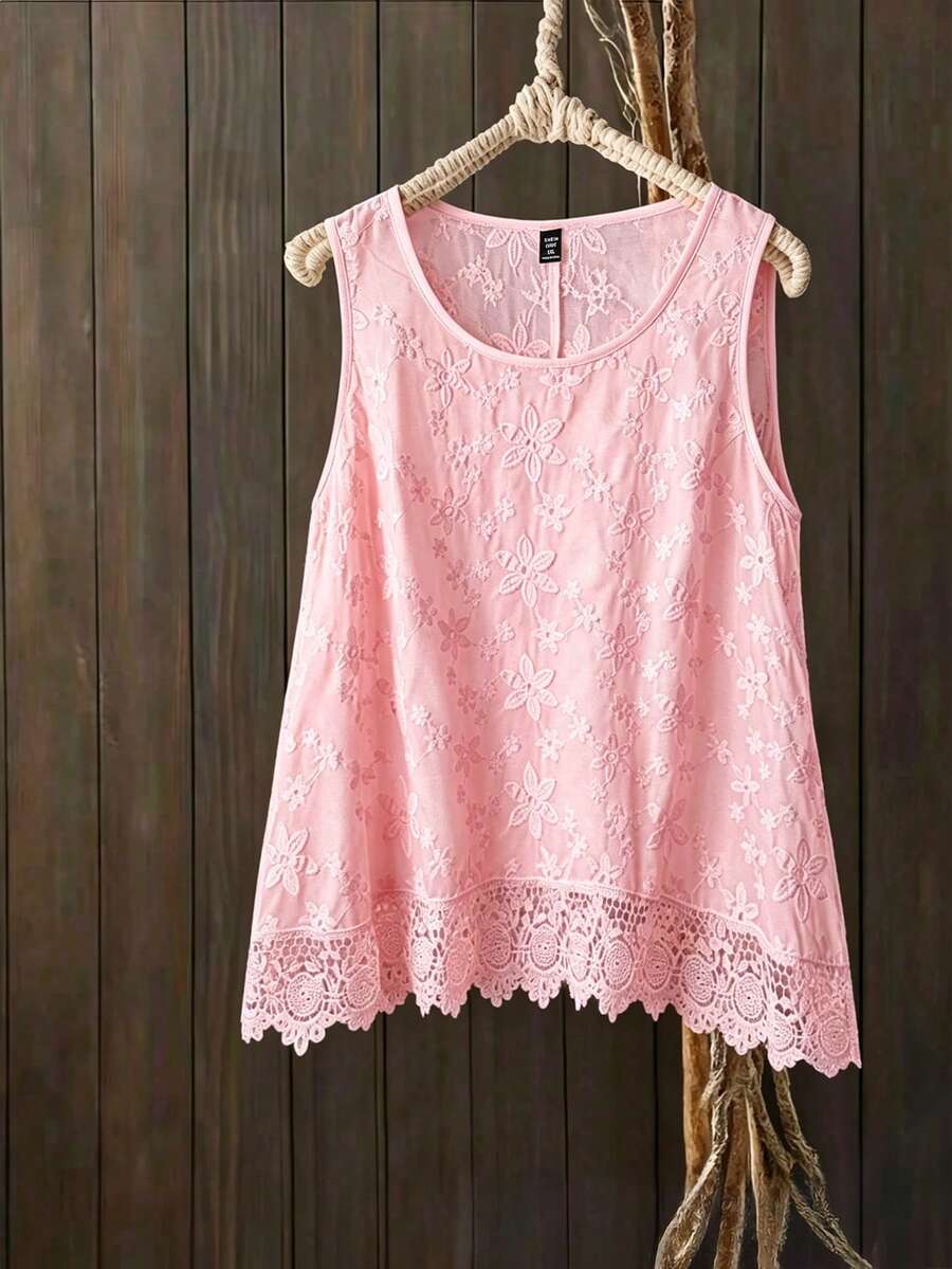 SHEIN LUNE CURVE 大尺碼女款春夏刺繡花卉套頭圓領修身背心 時尚百搭無袖上衣 - 粉色 - 查看 1