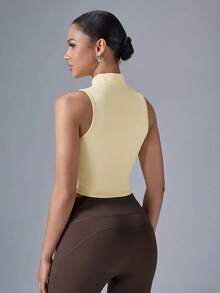VARSIVA Women's Solid Color Zipper Front Casual Versatile Tank Top - Pale Yellow - View 12