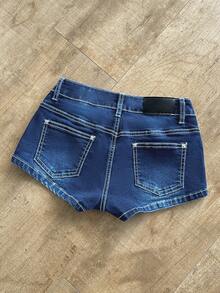 SHEIN Ultra Low Waist Contrast Stitch Denim Mini Shorts - Medium Wash - View 2